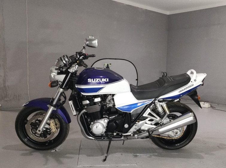 Мотоцикл Suzuki GSX1400 с пробегом 17905 km