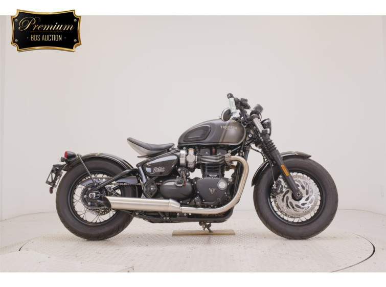 Мотоцикл Triumph BONNEVILLE BOBBER с пробегом 5399 km