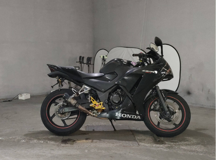 Мотоцикл Honda CBR250R с пробегом 47078 km