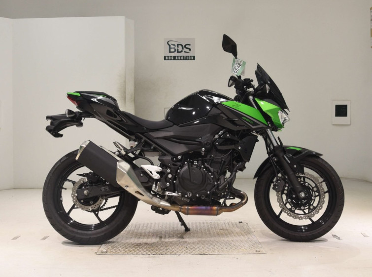 Мотоцикл Kawasaki Z250 з пробігом 1351 km