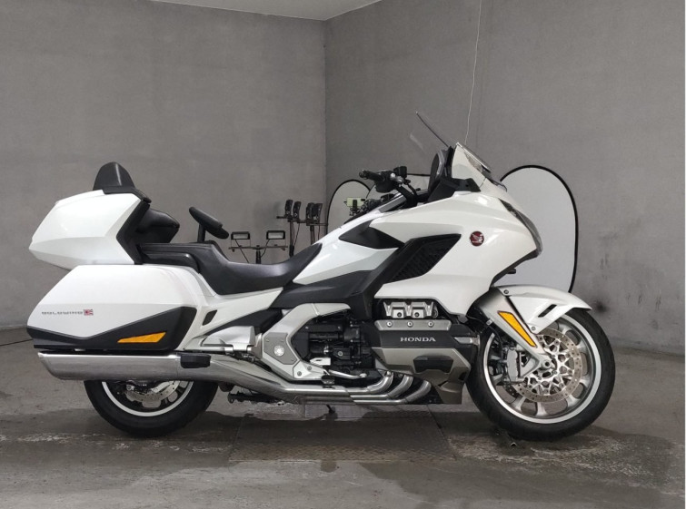 Мотоцикл Honda GL1800 TOUR с пробегом 29269 km