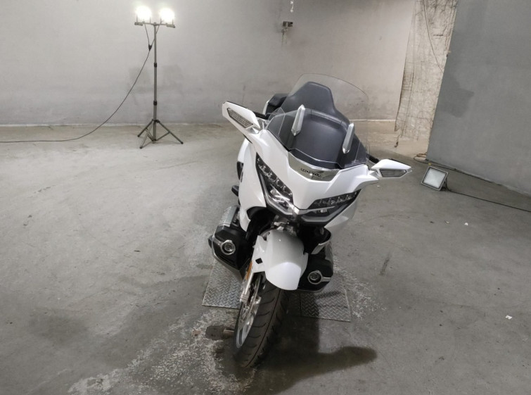 Мотоцикл Honda GL1800 TOUR с пробегом 29269 km