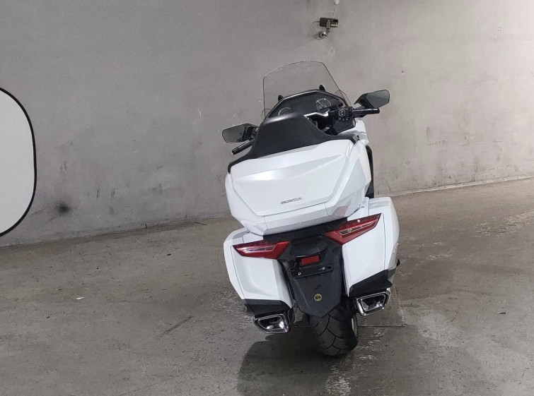 Мотоцикл Honda GL1800 TOUR с пробегом 29269 km