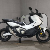 Мотоцикл Honda X-ADV750 з пробігом 2 km