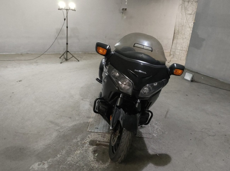 Мотоцикл Honda GL1800 F6B BAGGER с пробегом 58977 km