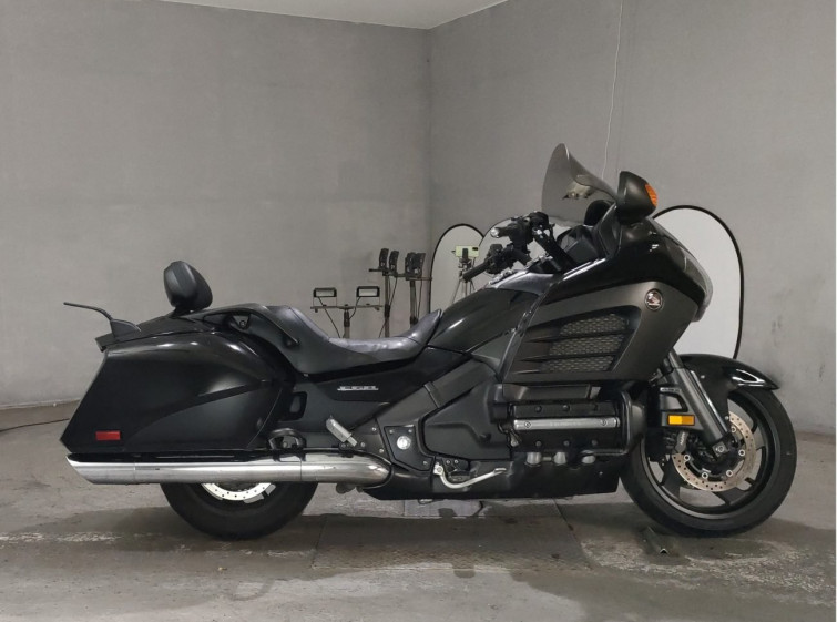 Мотоцикл Honda GL1800 F6B BAGGER с пробегом 58977 km