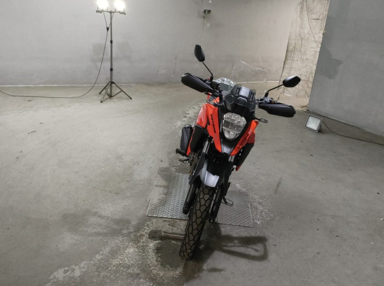 Мотоцикл Suzuki v- strom 250sx с пробегом 4264 km