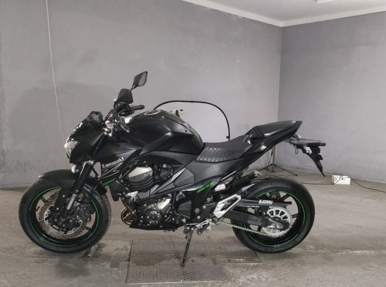 Мотоцикл Kawasaki Z800 з пробігом 45936 km