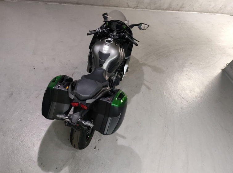 Мотоцикл Kawasaki NINJA H2 SX з пробігом 11830 km