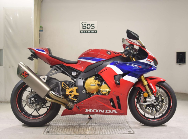 Мотоцикл Honda CBR1000RR SP с пробегом 4164 km