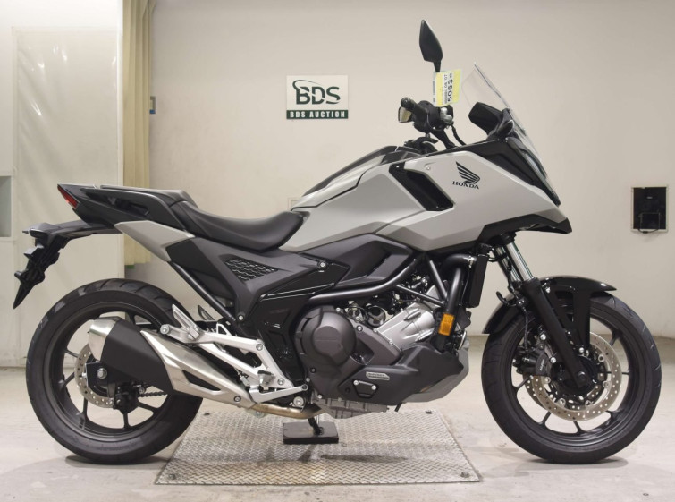 Мотоцикл Honda NC750XD с пробегом 302 km