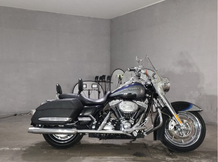 Мотоцикл HD ROAD KING FLHR1580 з пробігом 16152 km