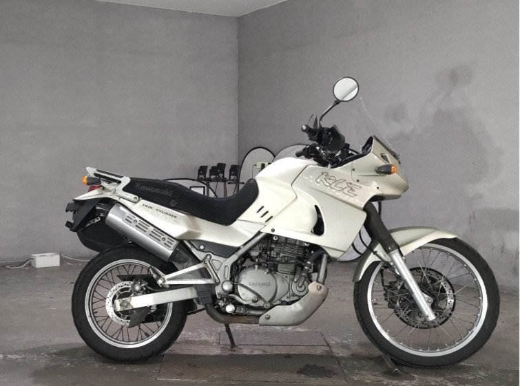 Мотоцикл Kawasaki KLE400 з пробігом 50588 km