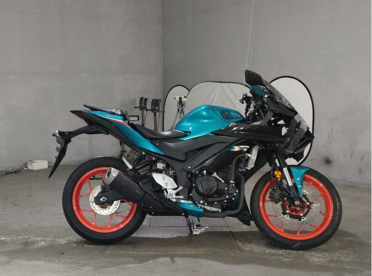 Мотоцикл Yamaha YZF-R3