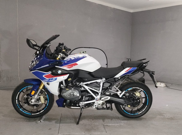 Мотоцикл BMW R1250R з пробігом 26132 km