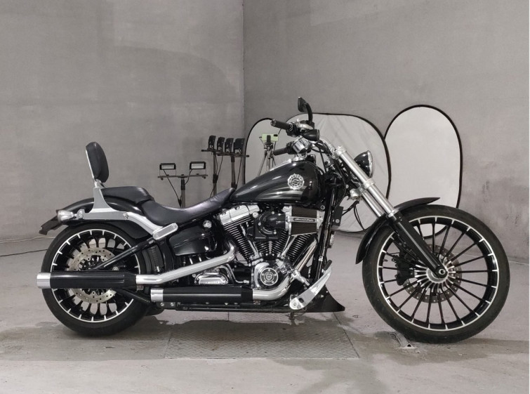 Мотоцикл HD BREAKOUT FXSB1690 з пробігом 15395 km