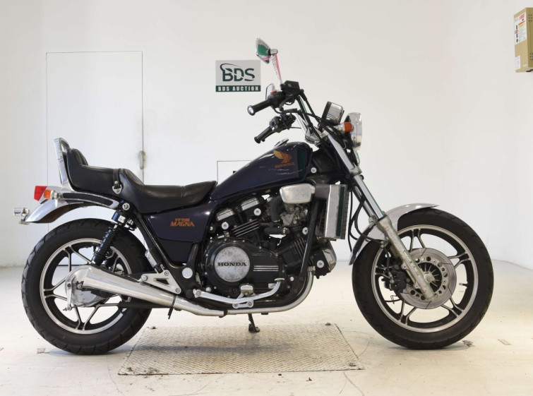 Мотоцикл Honda MAGNA750 с пробегом 22178 km