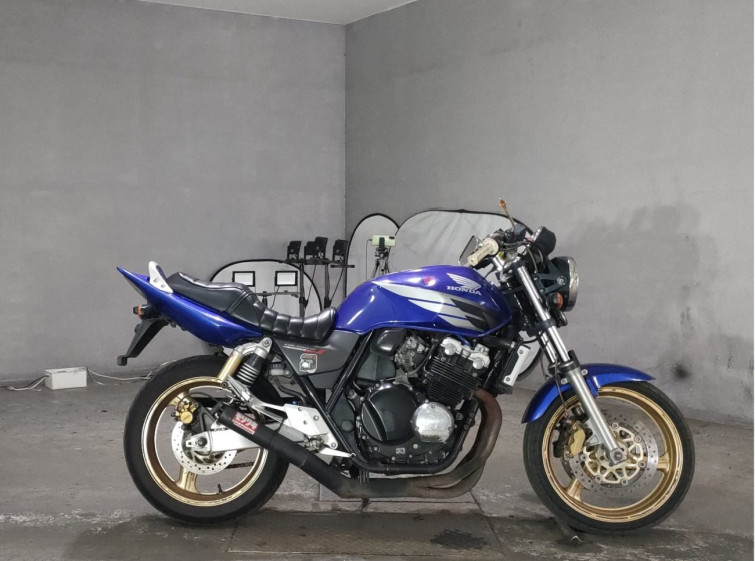 Мотоцикл Honda CB400SFV
