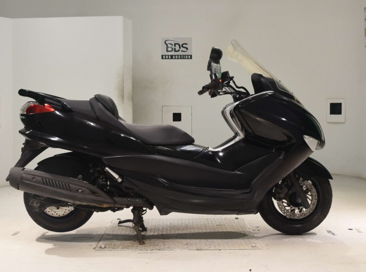 Мотоцикл Yamaha MAJESTY 250 з пробігом 101760 km