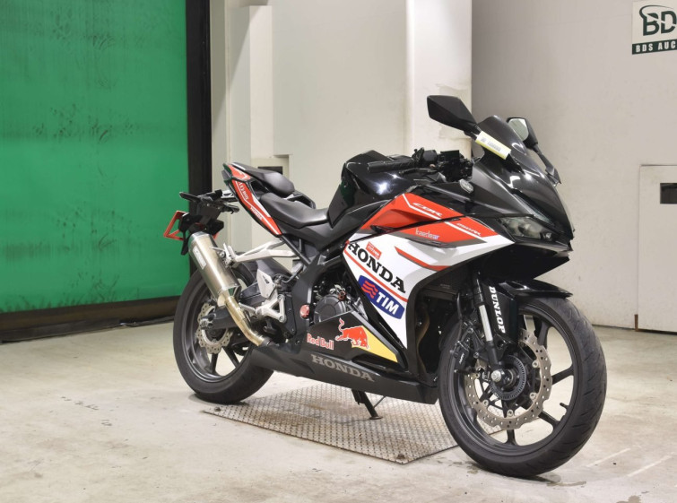 Мотоцикл Honda CBR250RRA с пробегом 17305 km