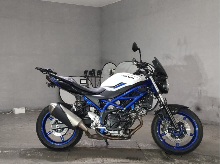 Мотоцикл Suzuki SV650 с пробегом 11171 km