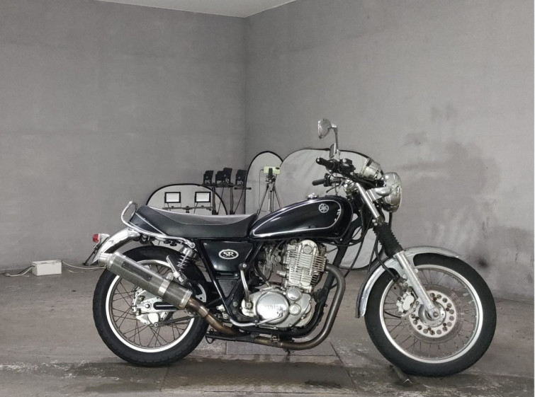 Мотоцикл Yamaha SR400 з пробігом 33113 km