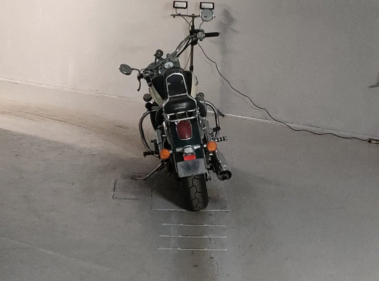 Мотоцикл Honda SHADOW400 с пробегом 1346 km