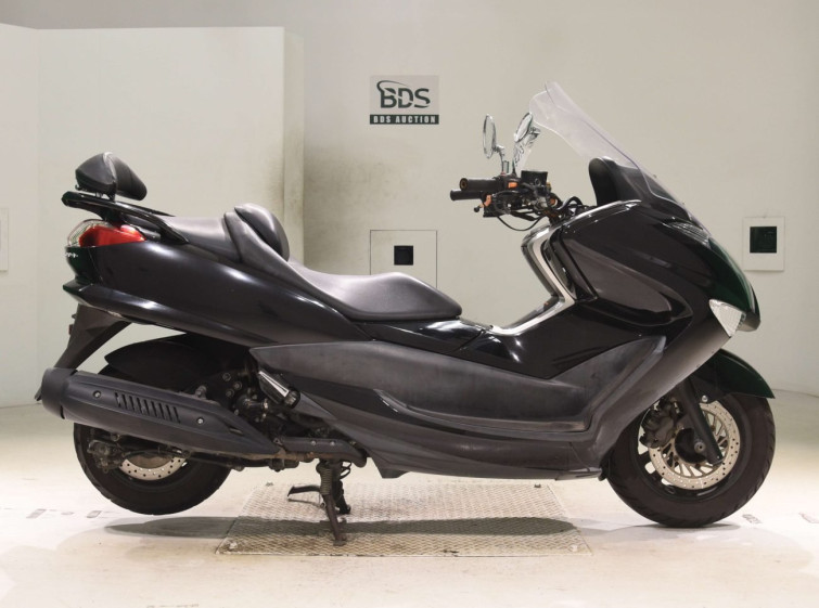 Мотоцикл Yamaha MAJESTY 250 с пробегом 57504 km