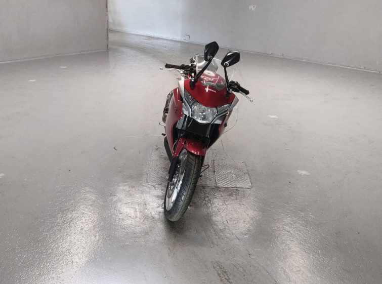 Мотоцикл Honda CBR250R с пробегом 2862 km