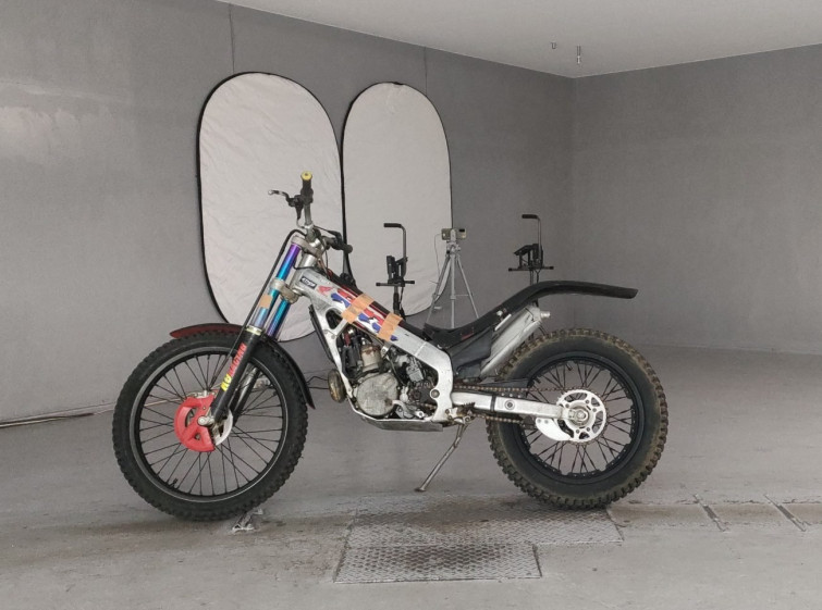 Мотоцикл Honda RTL250R