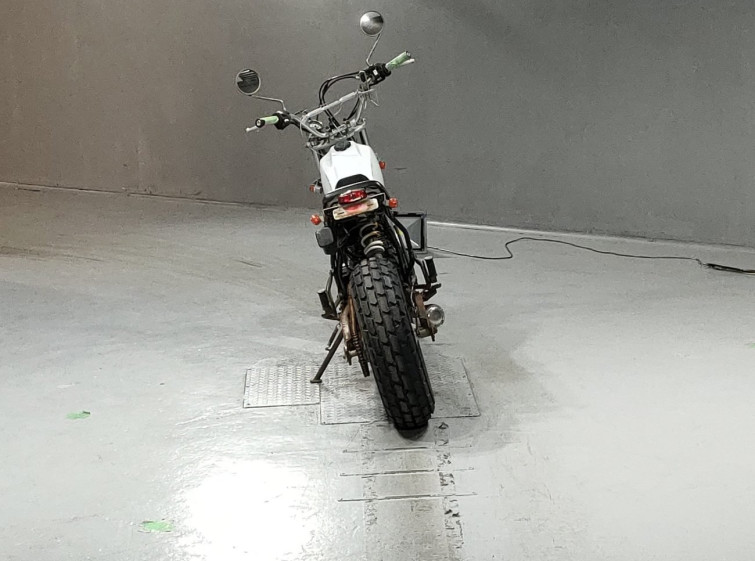 Мотоцикл Yamaha TW225 с пробегом 16548 km