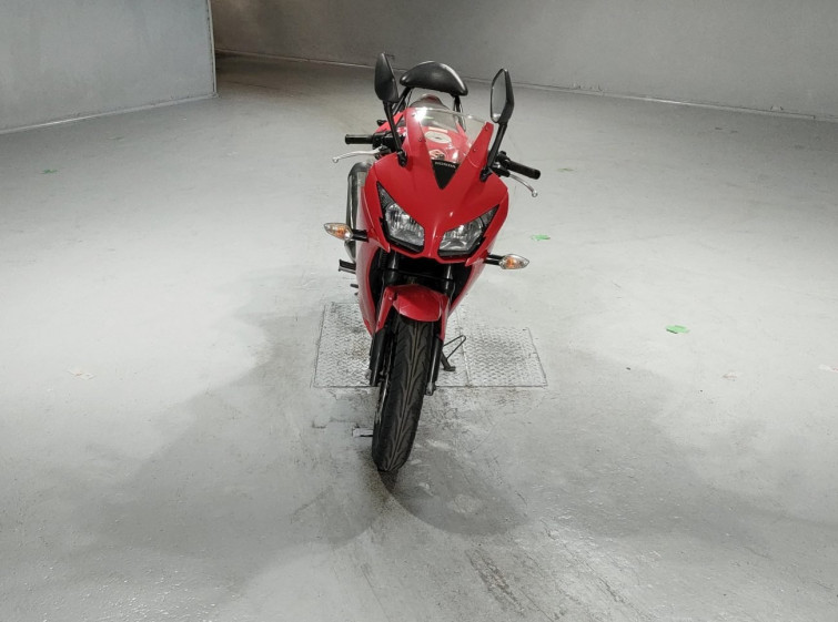 Мотоцикл Honda CBR250R з пробігом 17550 km