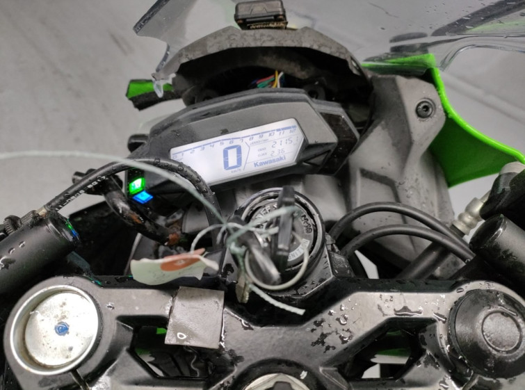 Мотоцикл Kawasaki NINJA250 с пробегом 21151 km