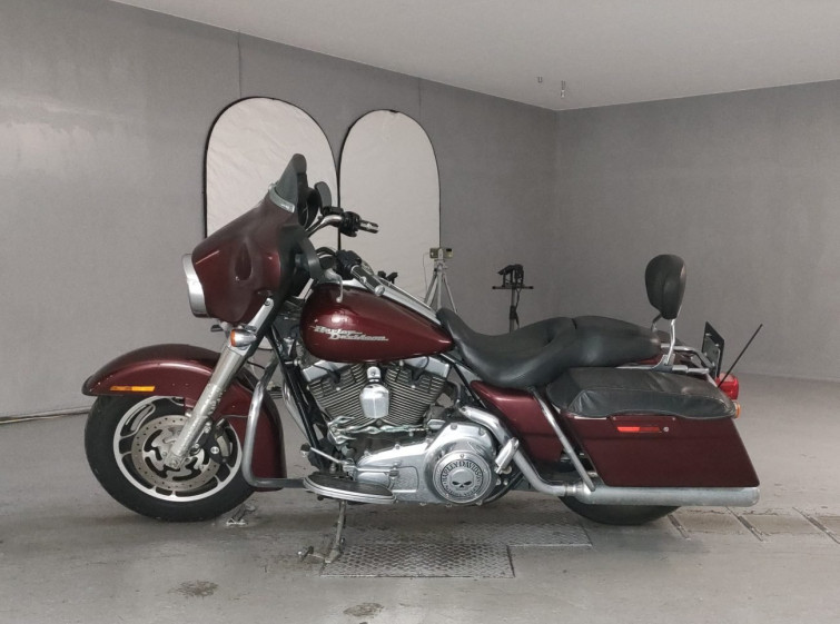Мотоцикл HD SREET GLIDE FLHX1580