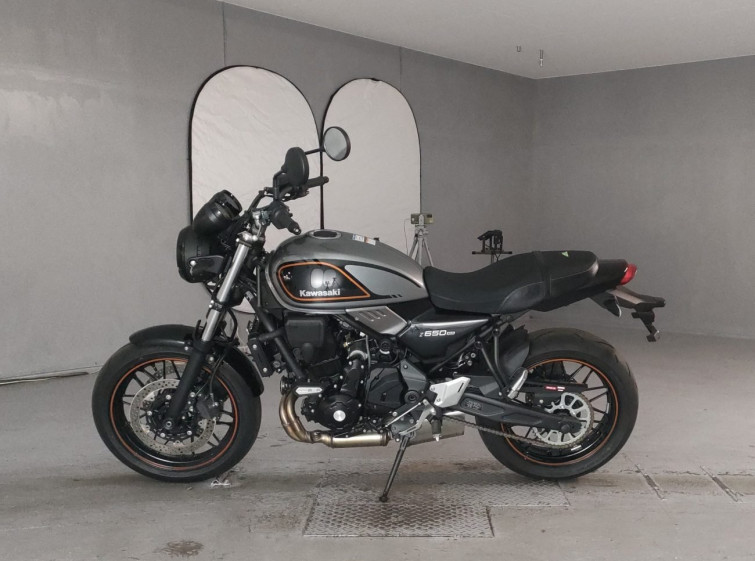 Мотоцикл Kawasaki Z650RS з пробігом 480 km