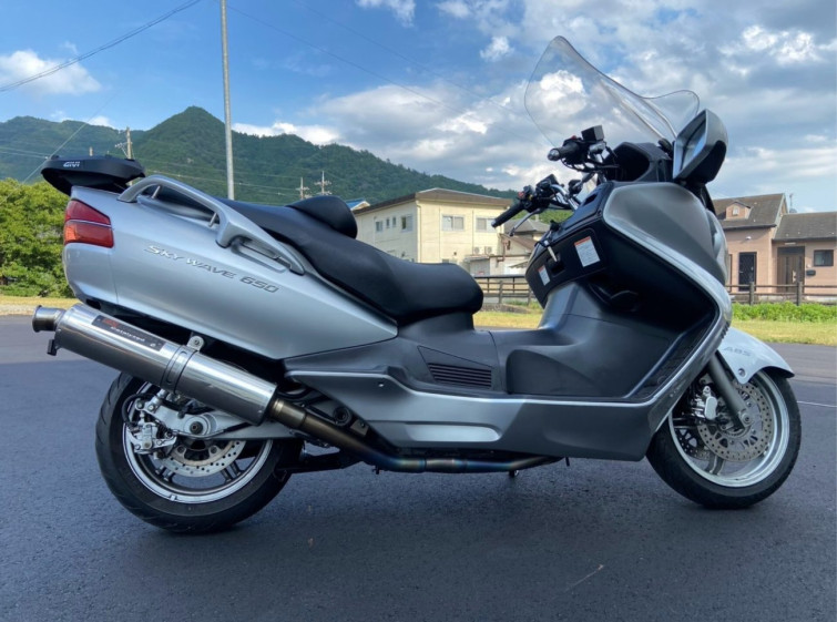 Мотоцикл Suzuki SKYWAVE 650 з пробігом 25024 km