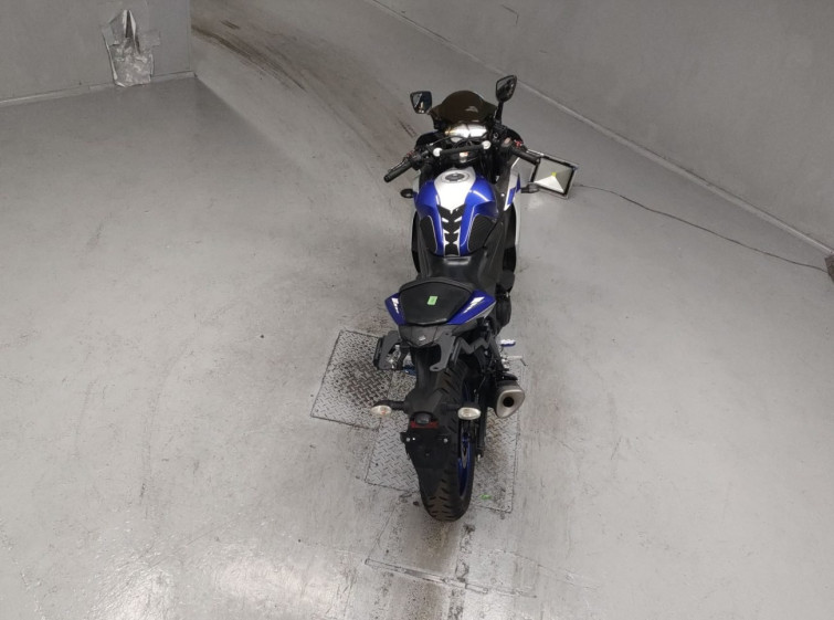 Мотоцикл Yamaha YZF-R25 с пробегом 15015 km