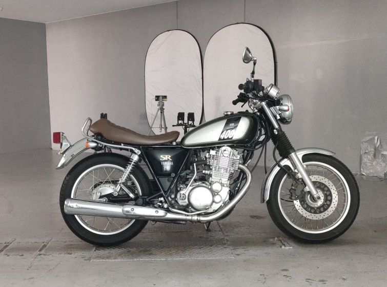 Мотоцикл Yamaha SR400 з пробігом 5628 km