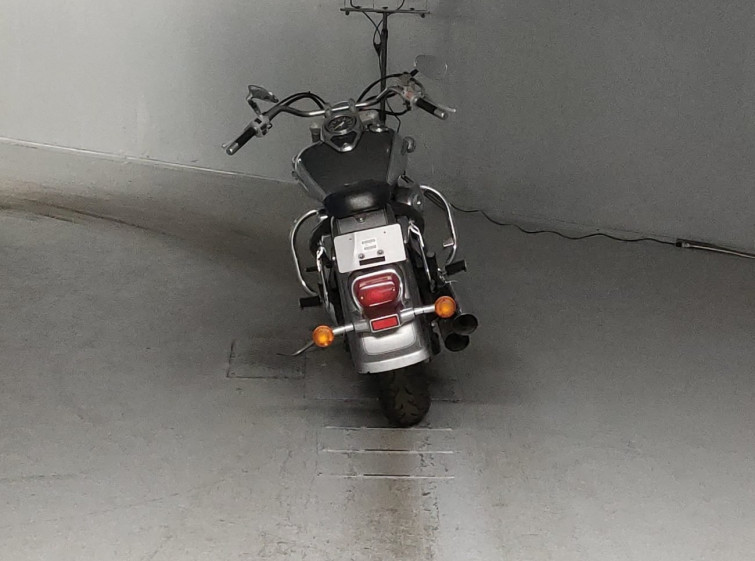 Мотоцикл Suzuki INTRUDER 400 CLASSIC с пробегом 43592 km