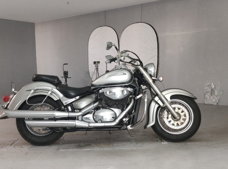 Мотоцикл Suzuki INTRUDER 400 CLASSIC с пробегом 43592 km
