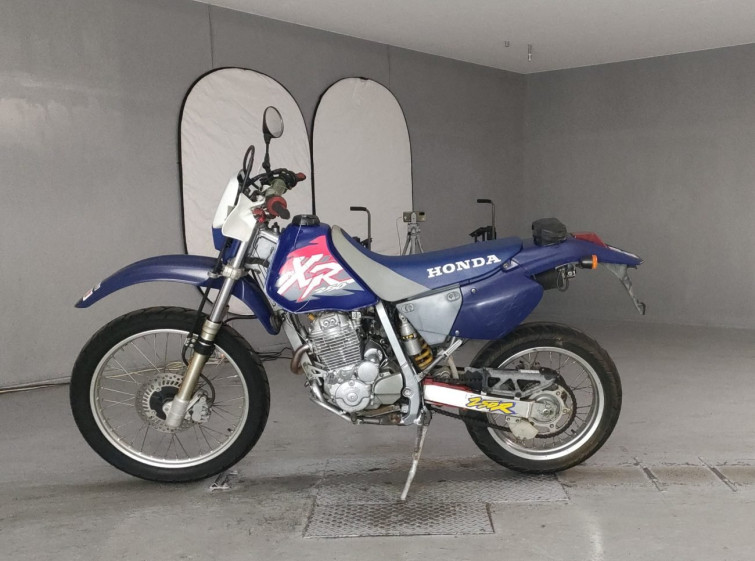 Мотоцикл Honda XR250
