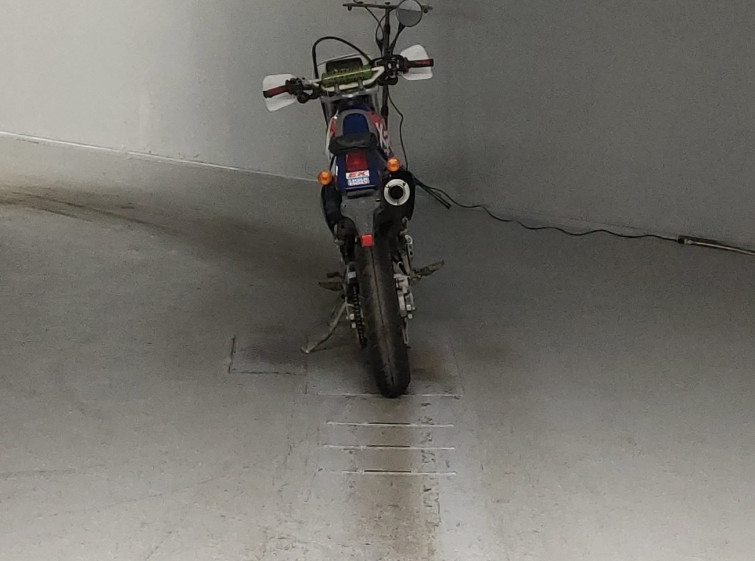 Мотоцикл Honda XR250