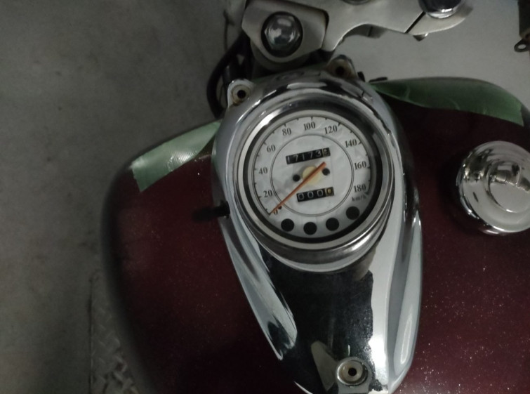 Мотоцикл Yamaha DRAGSTAR XVS400 CLASSIC с пробегом 17173 km