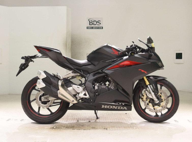 Мотоцикл Honda CBR250RRA з пробігом 10255 km