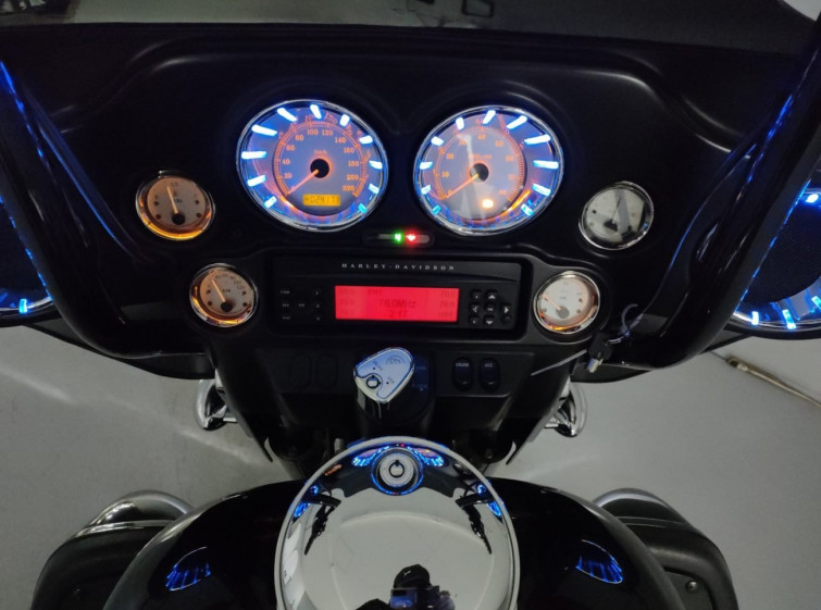 Мотоцикл HD SREET GLIDE FLHX1580 с пробегом 24171 km