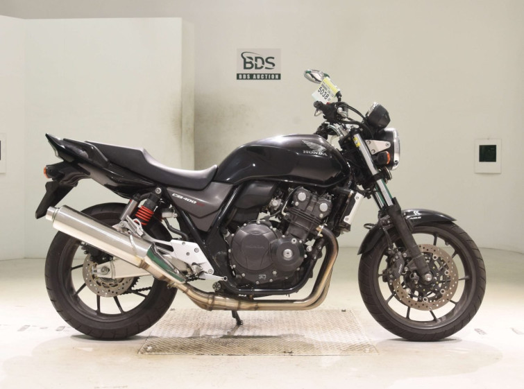 Мотоцикл Honda CB400SF с пробегом 3934 km