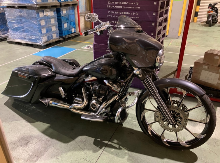 Мотоцикл HD STREET GLIDE FLHXSE1800 с пробегом 4983 km