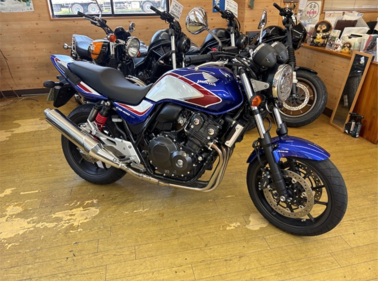 Мотоцикл Honda CB400SFA з пробігом 449 km