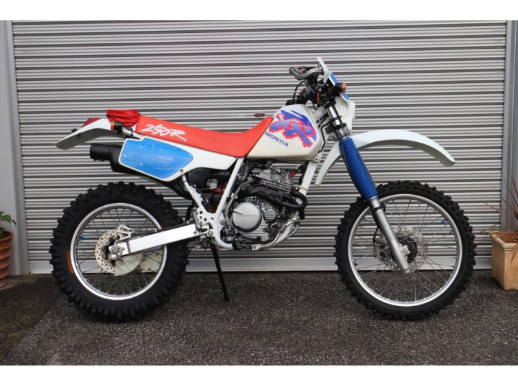 Мотоцикл Honda XR250 з пробігом 8316 km
