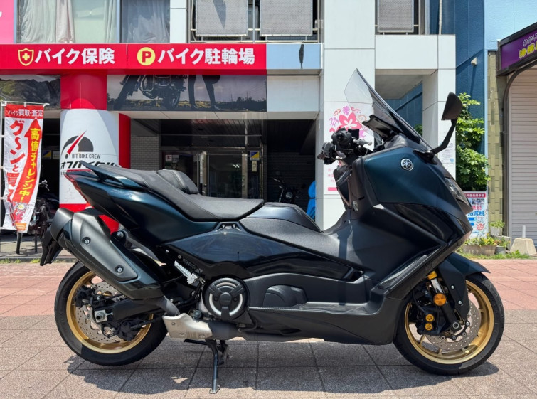 Мотоцикл Yamaha T-MAX560TECHMAXABS с пробегом 5351 km